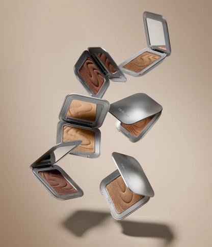 r.e.m. beauty Hypernova Satin Matte Bronzer