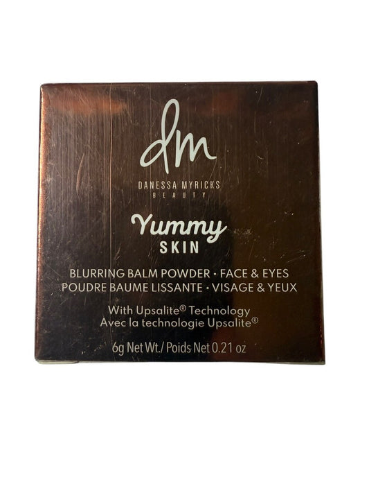 Danessa Myricks Ultra Mini Yummy Skin Blurring Balm Powder - Tinted Primer & Foundation