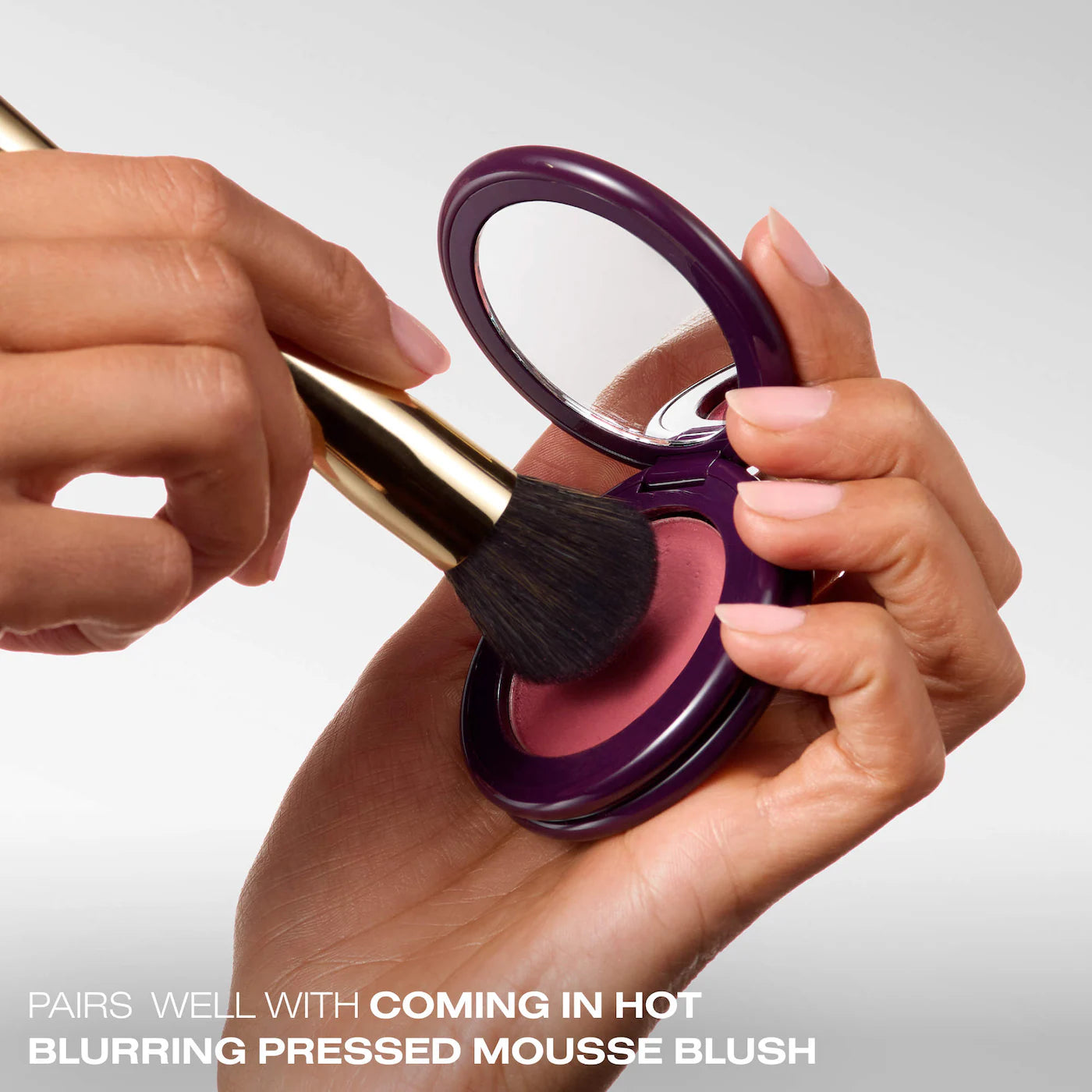 Sarah Creal Dual Blush and Blur Precision Brush for Blushing and Lifting